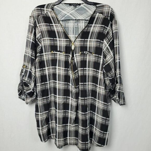 Miss Lili 3x Black/White Plaid Top - Picture 2 of 8